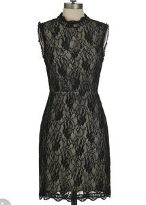 Lace backless dress. Size small. New.